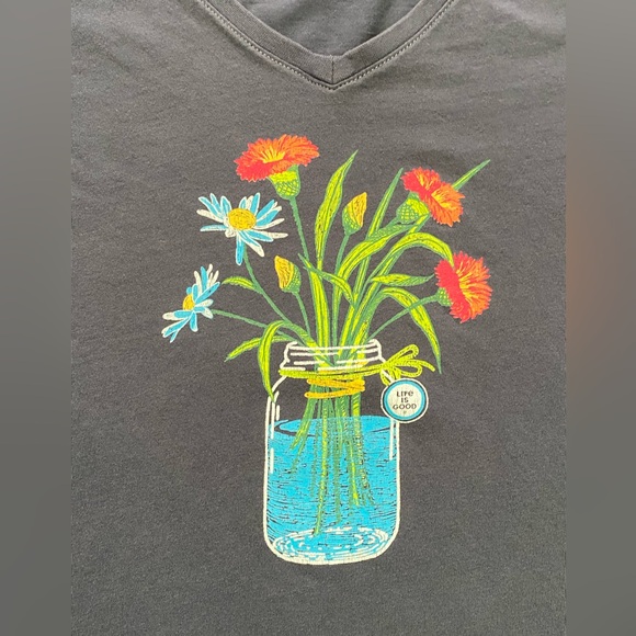 Life Is Good Shirt Women's X-Large Gray Short Sleeves Tee Flowers In Jar - Picture 5 of 10